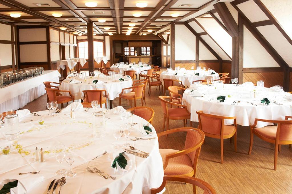 Hotel Restaurant zur Linde Pattensen Exterior foto